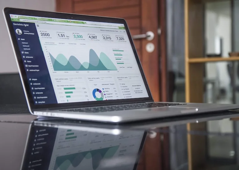 Featured image for  Boosting Sales on Shopify: Successful Strategies and Tips